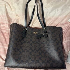 Coach Mollie Tote